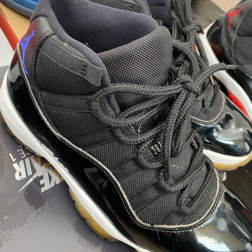Jordan Space Jam 11s